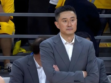 九游娱乐中国官网-杜锋做出了1个重要的决定！